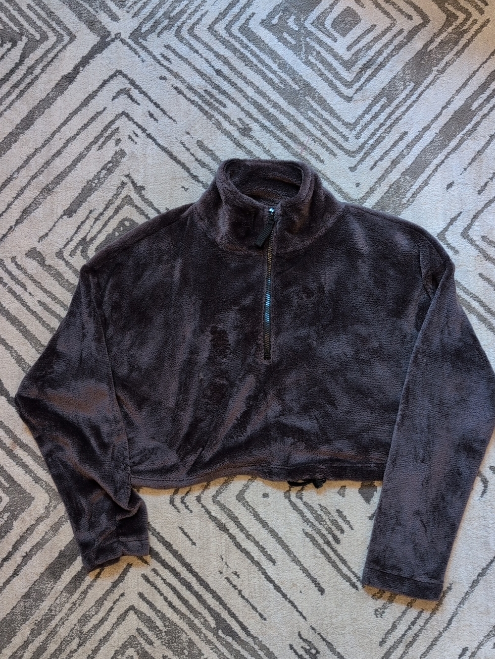 Urban Outfitters Plush Half-Zip Turtleneck Pullover - Dark Charcoal